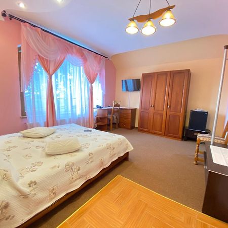 Pensiunea Crocus - Sauna & Billiard بويانا براسوف المظهر الخارجي الصورة
